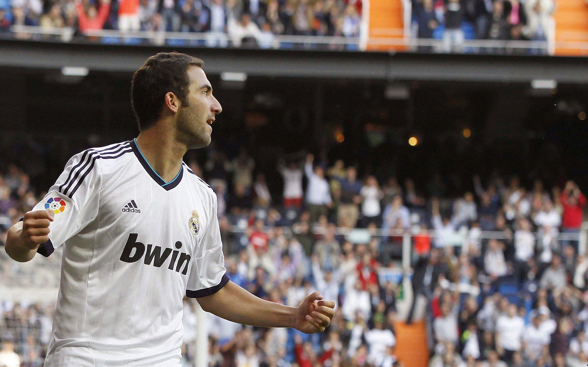 弗兰克力挺维卡里奥，挫折是门将必修课，世上从无不犯错的神