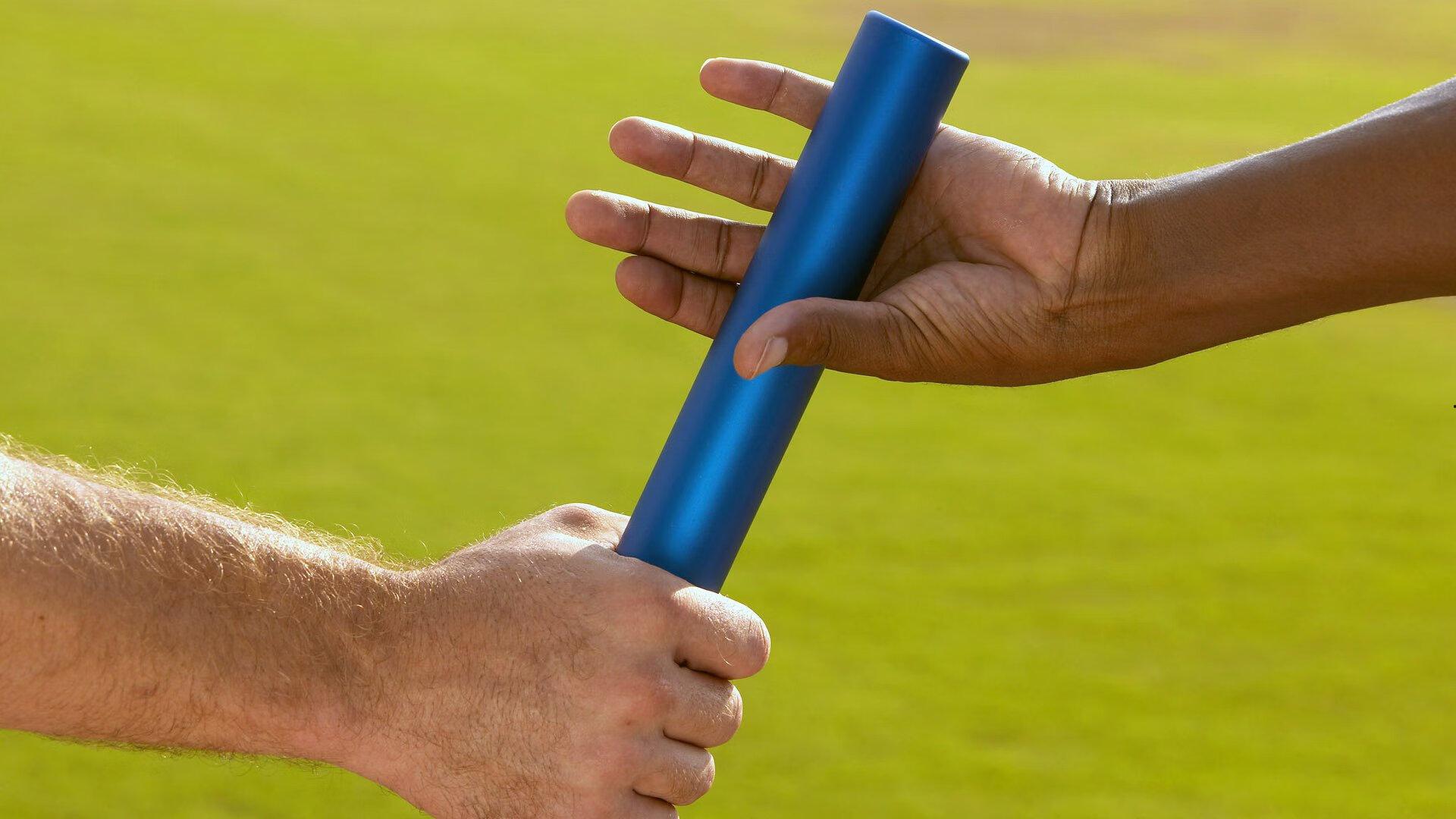 德媒曝拜仁紧急寻枪计划,穆西亚拉伤情触发阿森西奥转会谈判,薪资壁垒致交易搁浅